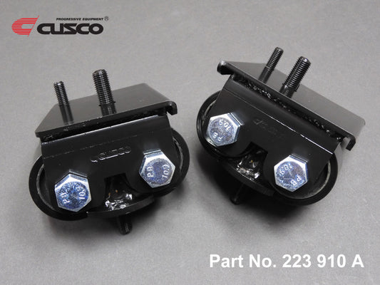 Cusco Nissan 240SX/Silvia (S13/S14/S15) OEM Shape (HD Rubber) Engine Mount Set (2 pcs)
